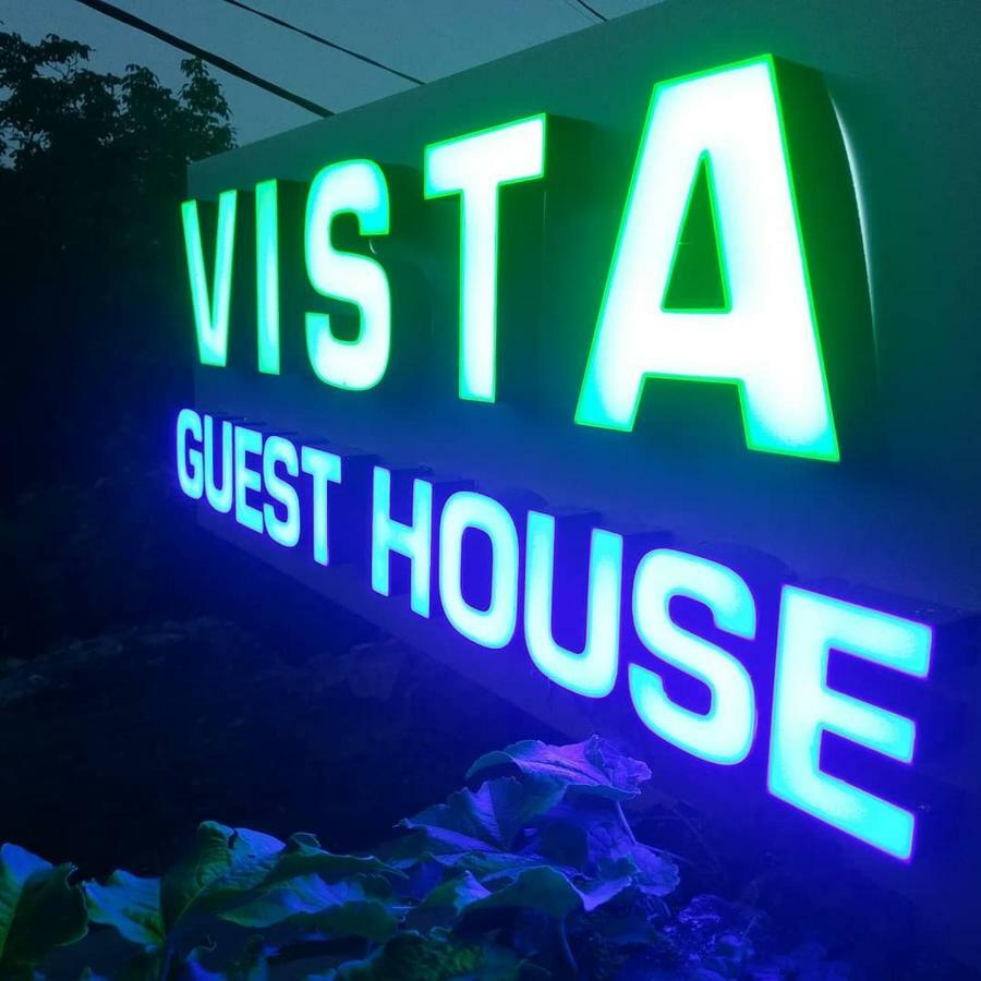 Guest House Vista Sighnaghi Bagian luar foto